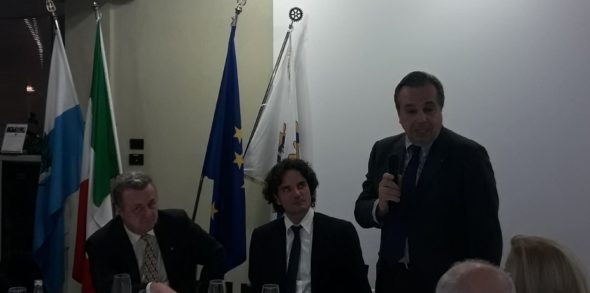CARRIERA DI UN GIOVANE SCRITTORE